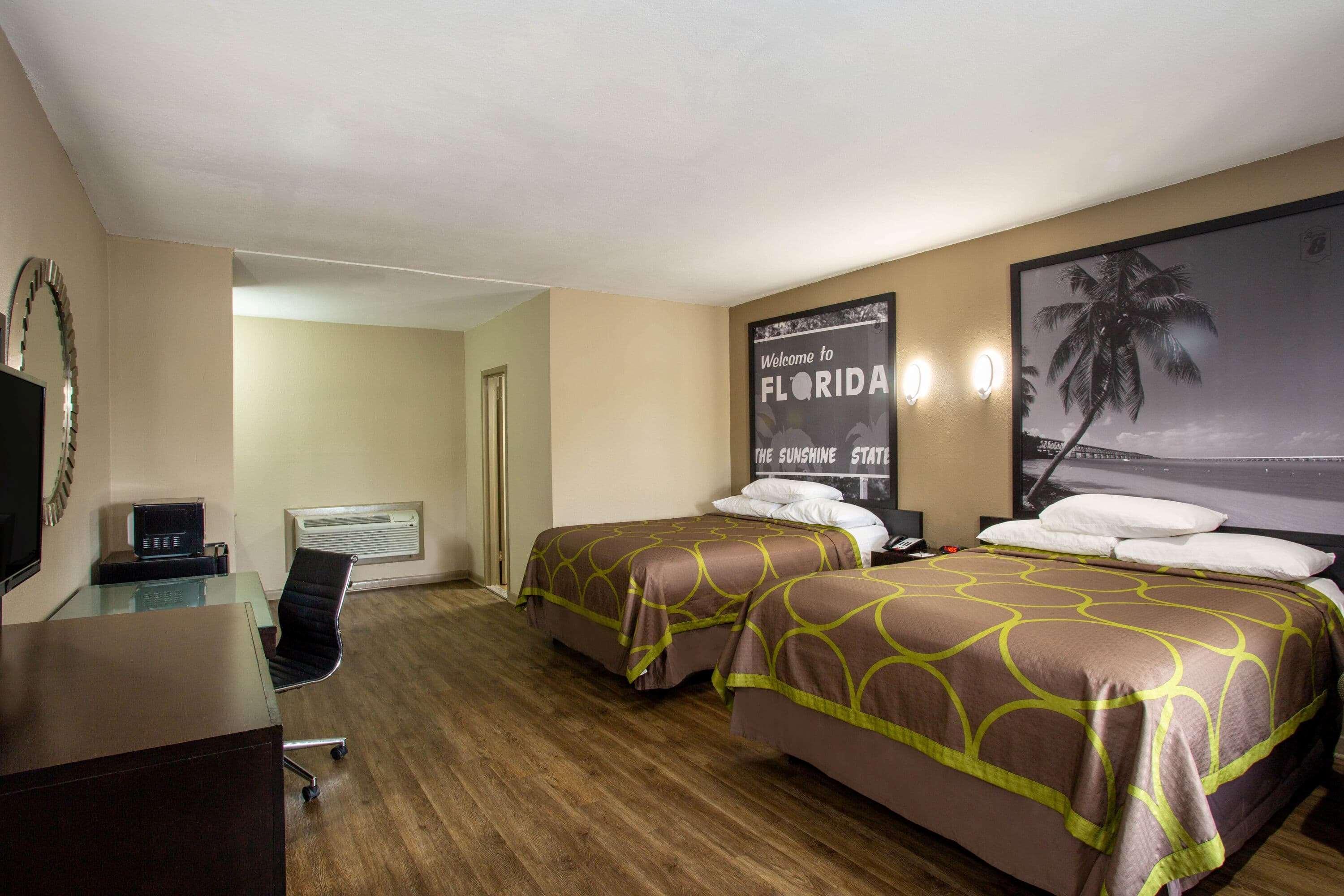 Super 8 By Wyndham Pensacola Nas Area 2* Beach Haven