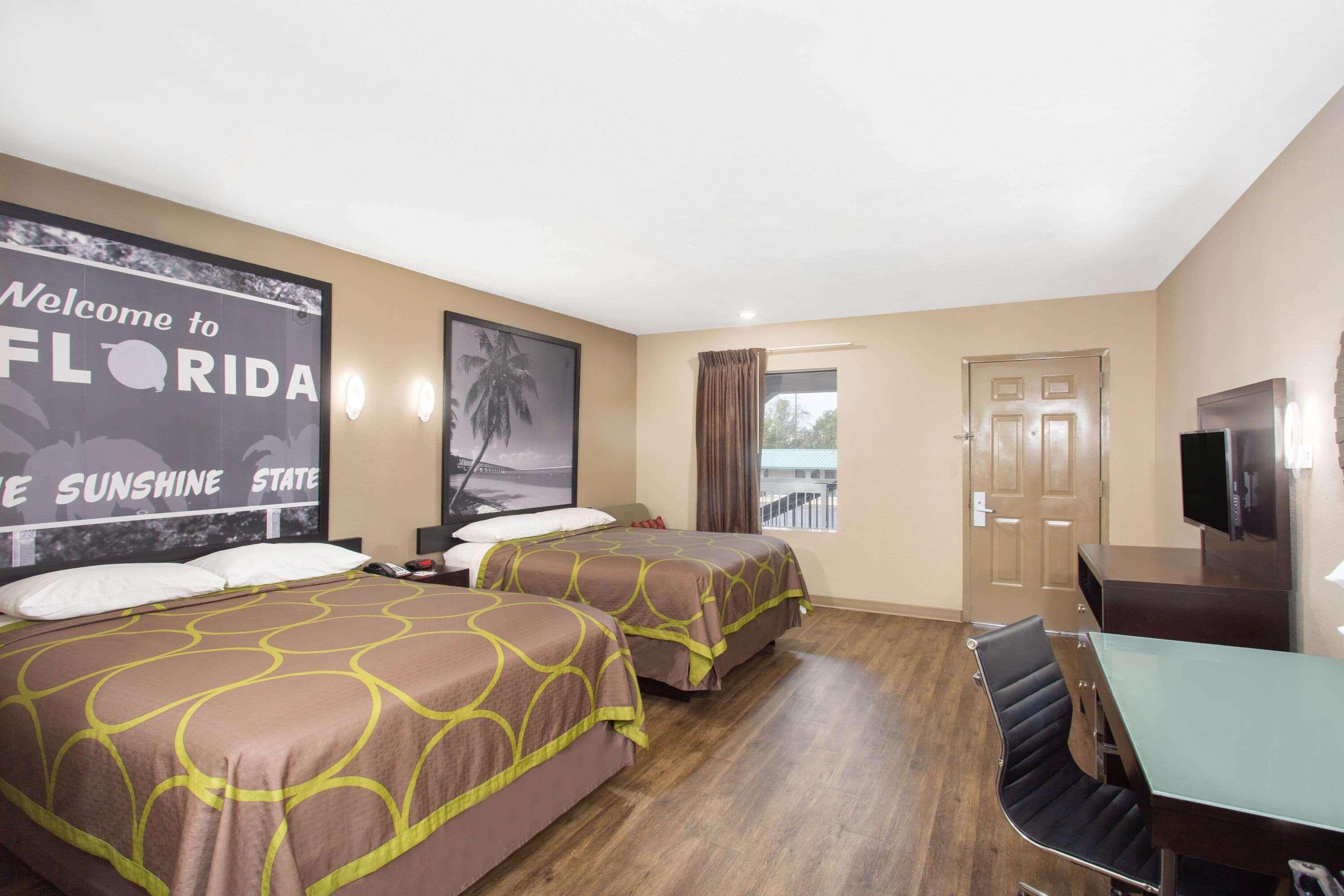 Motel Super 8 By Wyndham Pensacola Nas Area Beach Haven