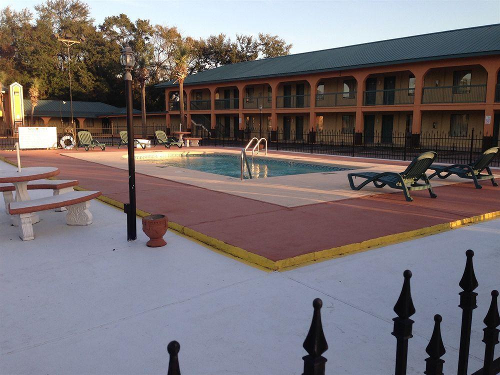 Super 8 By Wyndham Pensacola Nas Area 2* Beach Haven